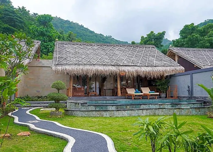 Hotel Ayunan 4*