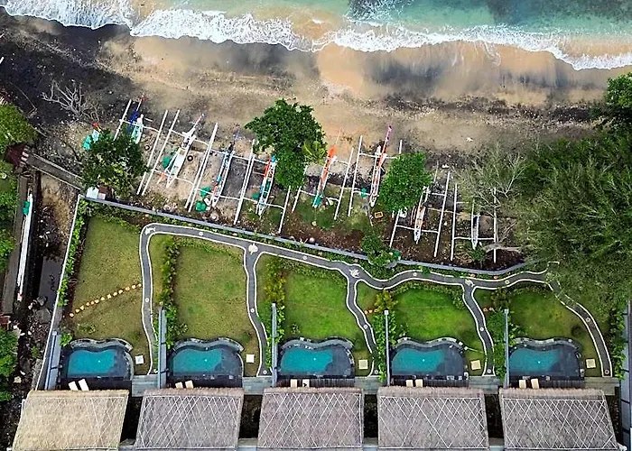 Hotel Ayunan 4*