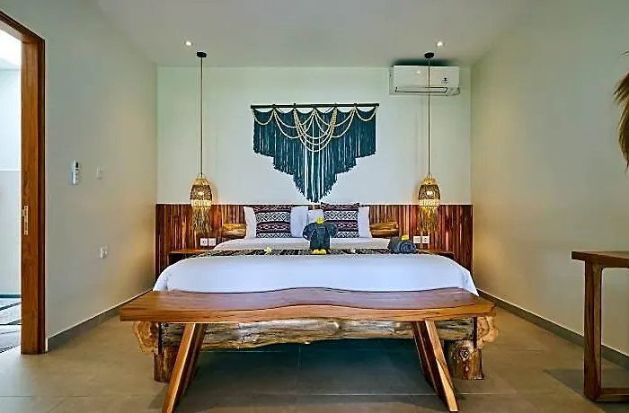 Ayunan Hotel 4*